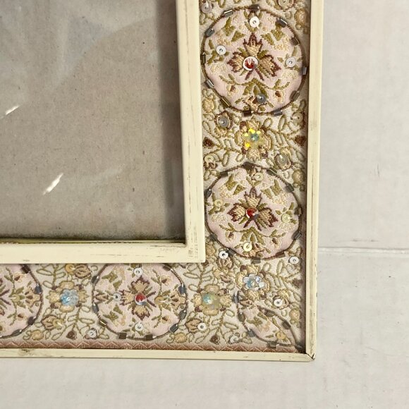 Vintage Fabric Sequin Bead Picture Photo Frame 4" X 6" Glass Shabby Cottage Core - Picture 7 of 11